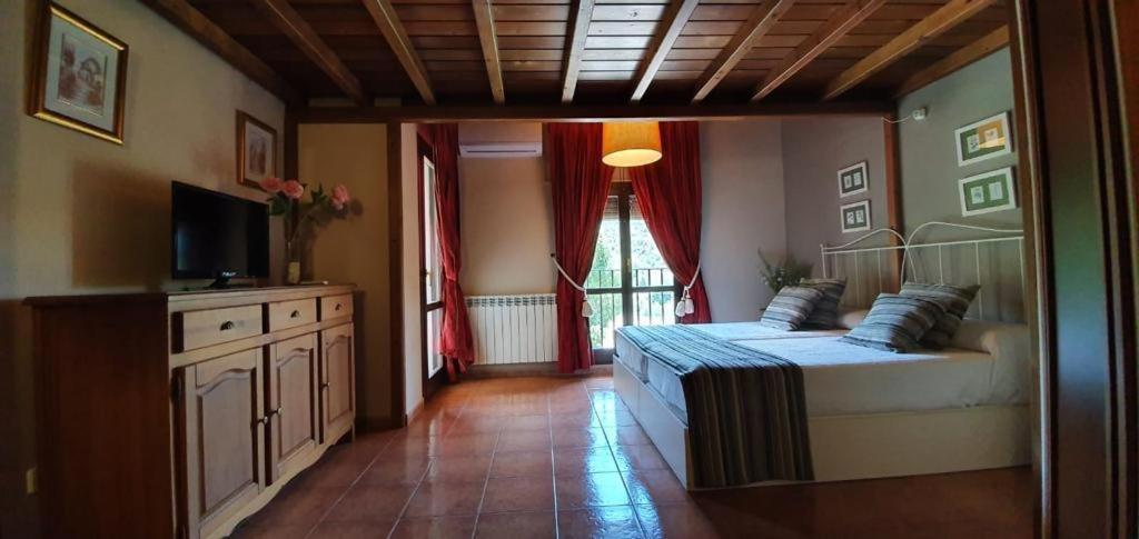 Hotel Guara Inluka Las Almunias Zimmer foto